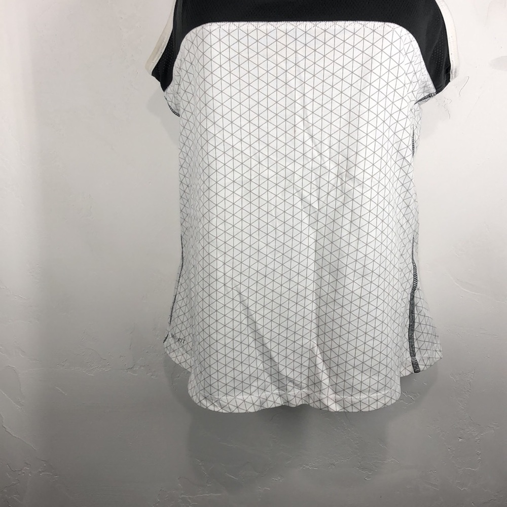 Nike Dri-Fit gray and white workout tank size medium - Picture 3 of 10